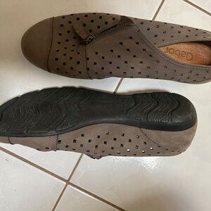 Gabor Shoes flats size 9 suede